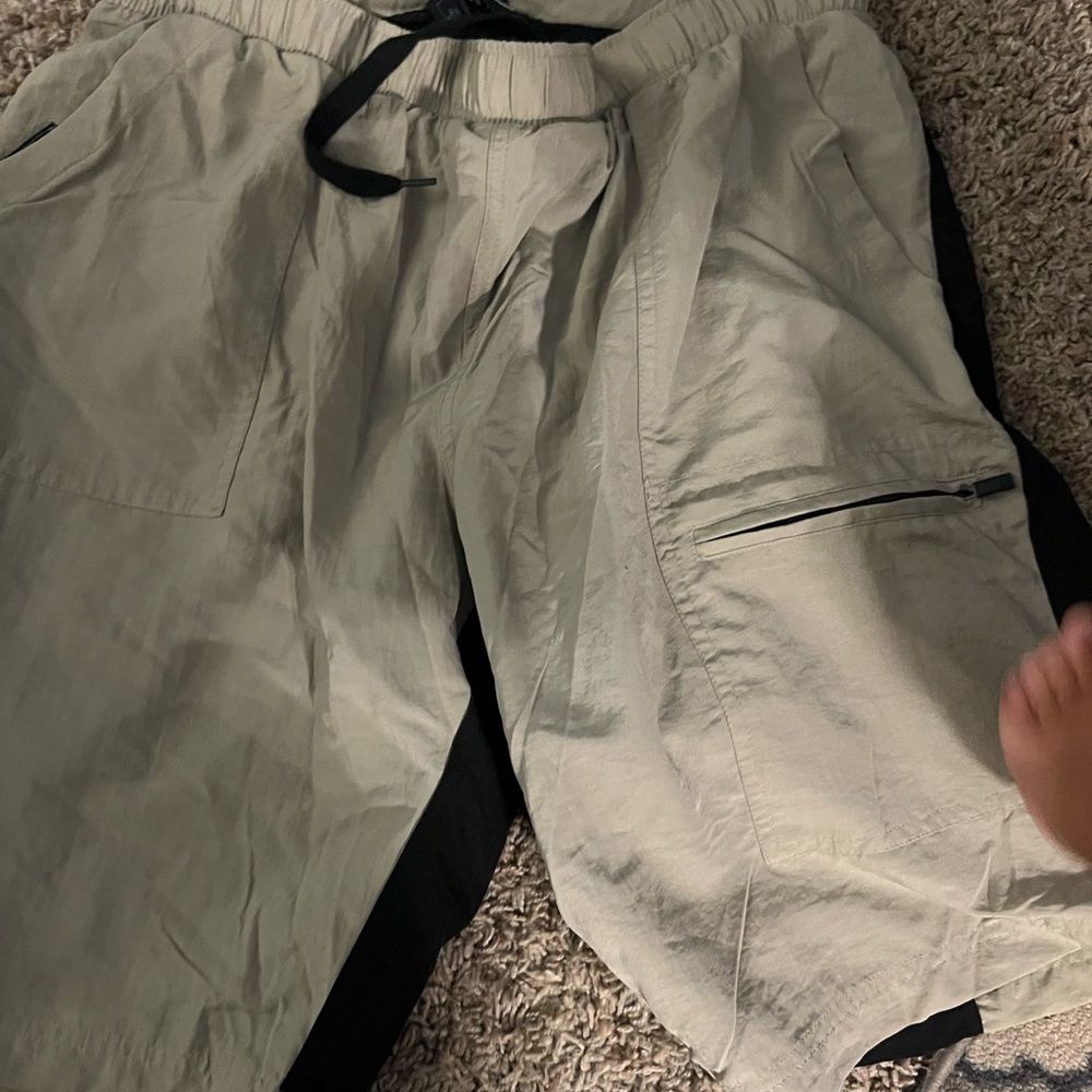 Men’s shorts